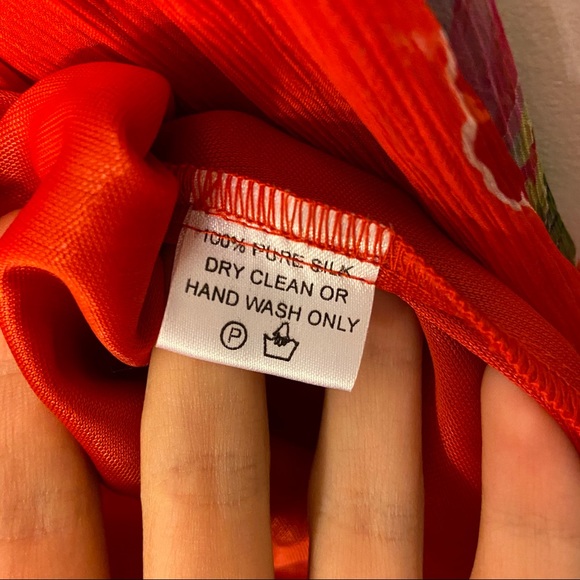 Traffic People 100% Pure Silk Red Dress Size Small - Picture 7 of 7